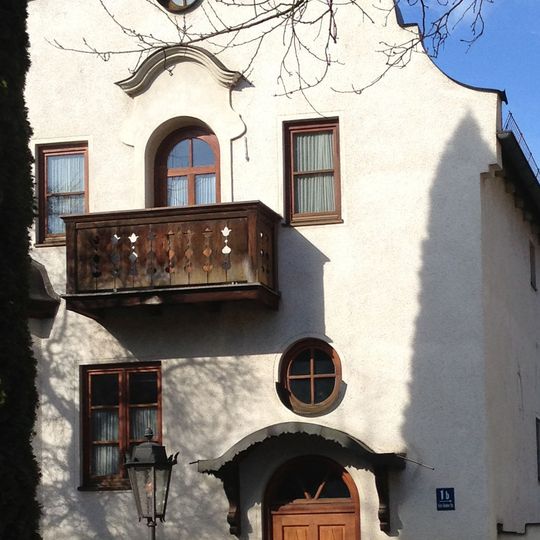 Fritz-Reuter-Straße 1b