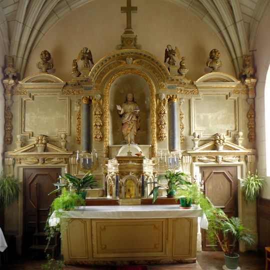 Maître-autel de l'église de la Sainte-Trinité de Moussé