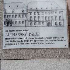 Pamětní deska zaniklého Althanského paláce v Brně