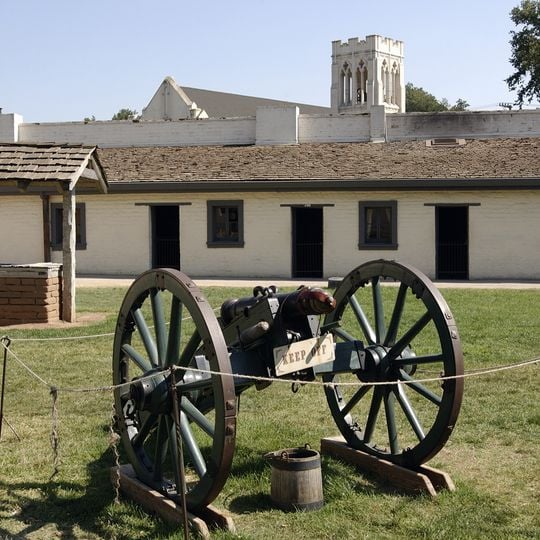 Sutter's Fort State Historic Park