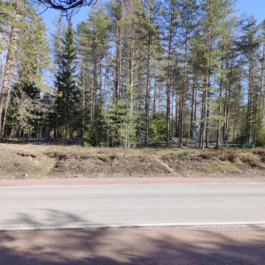 Братские могилы советских воинов