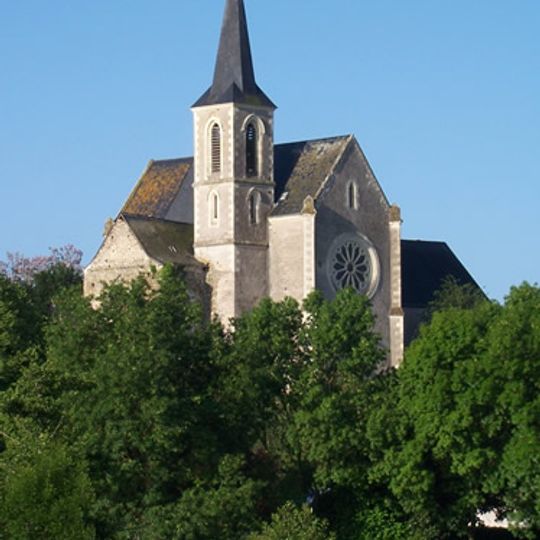 Église Saint-Pierre de Montreuil-sur-Maine