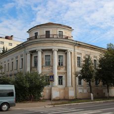 Здание казарм 8-го Гренадерского Московского полка (казармы кавалерийские) (Тверь)