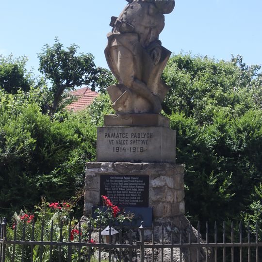 Památník obětem první světové války v Březníku