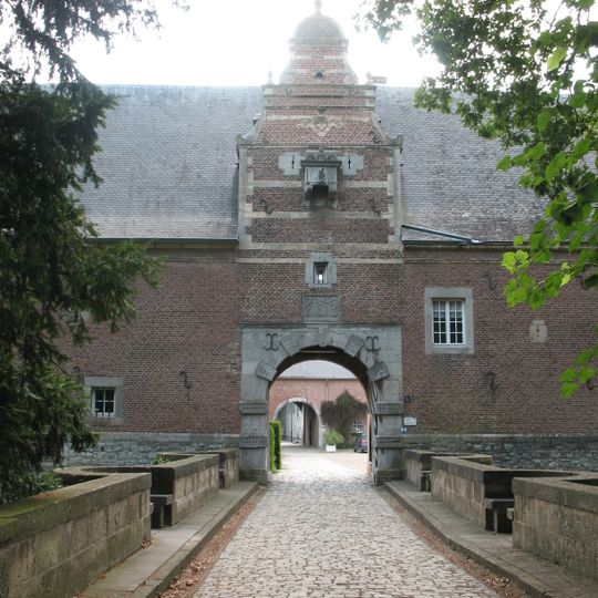 Kasteel Mheer: tuinmuur