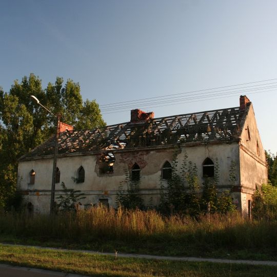 Budynek, tzw. Klasztorówka
