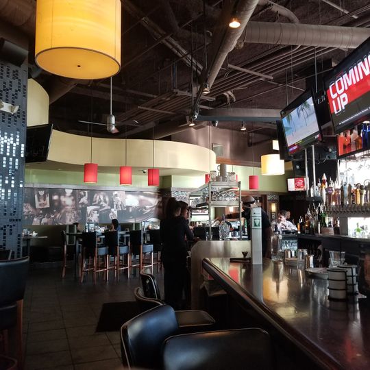 Bar Louie