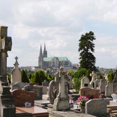 Saint Chéron Cemetery