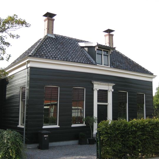 Kerkbuurt 27, Oostzaan