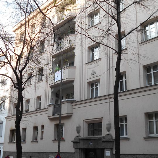 Wohnhausanlage Malfattigasse 39