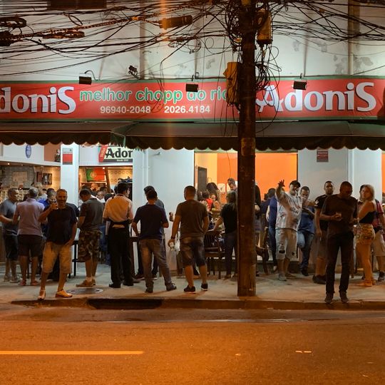 Velho Adonis