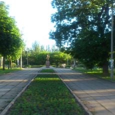 Young Heroes garden square, Mykolaiv
