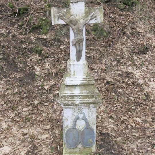 Kříž u silnice v Libově