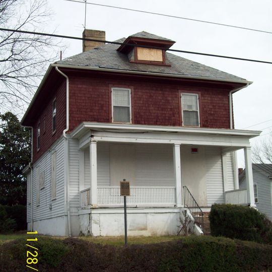 Dr. Robert Walter Johnson House and Tennis Court