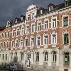 Mietshaus in geschlossener Bebauung Augustusburger Straße 169
