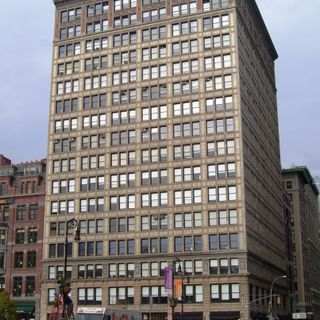 Everett Building