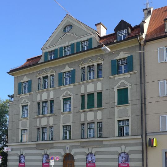 Agnes-Bernauer-Straße 84