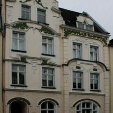 Barbarossastraße 22