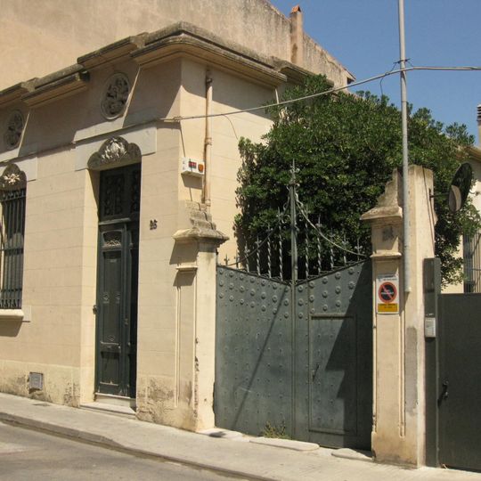 House in carrer Antoni de Capmany, 24-26