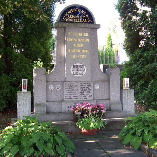 World War I memorial in Bratronice
