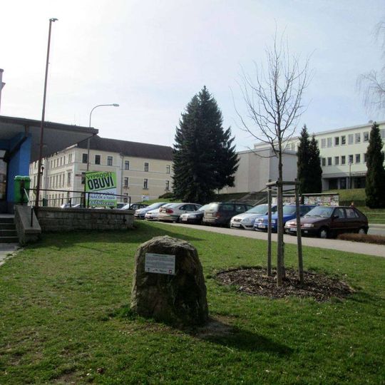 Památník u Pelhřimovské lípy