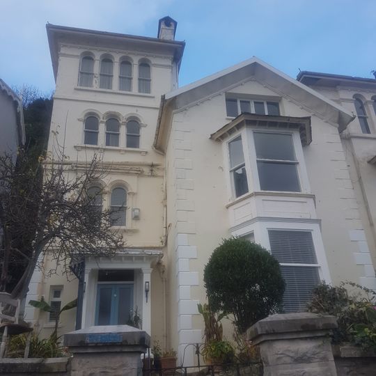 No 6 , Cwlach Road, Llandudno
