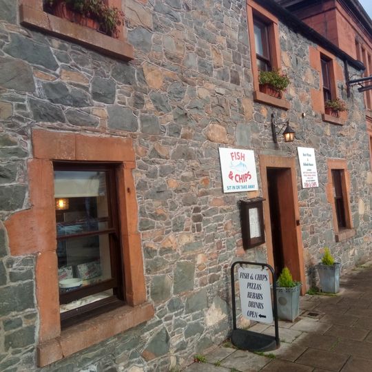 Ravensneuk, High Street, Moffat