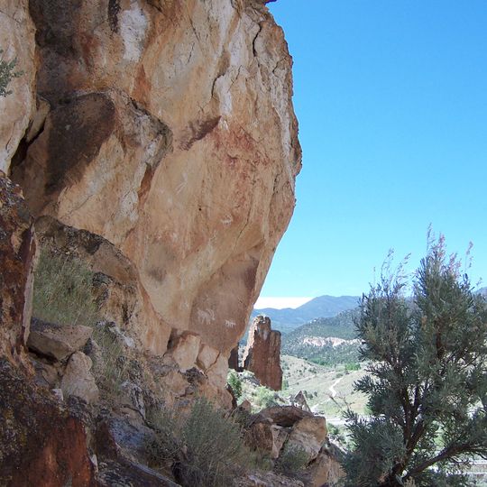 Fremont Indian State Park and Museum