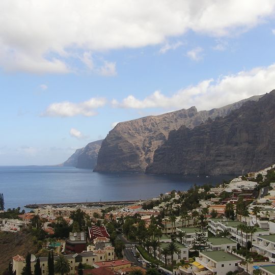 Los Gigantes