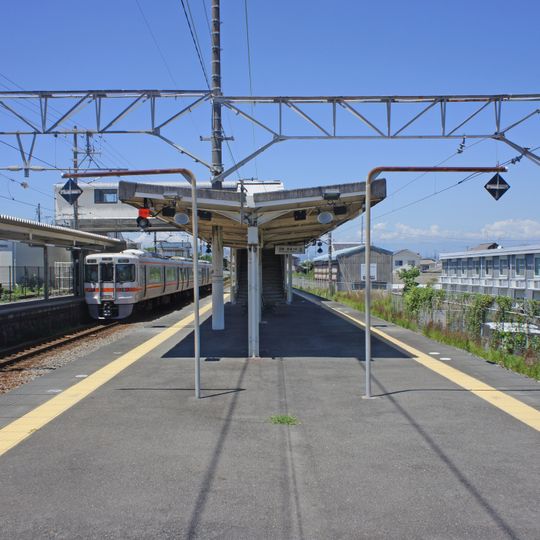 Higashi-Tagonoura Station