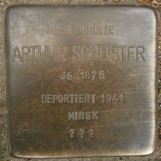 Stolperstein dedicated to Arthur Schuster