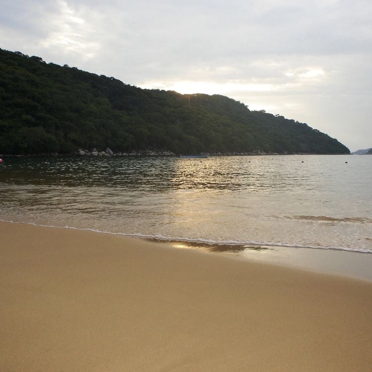 Majahua Beach