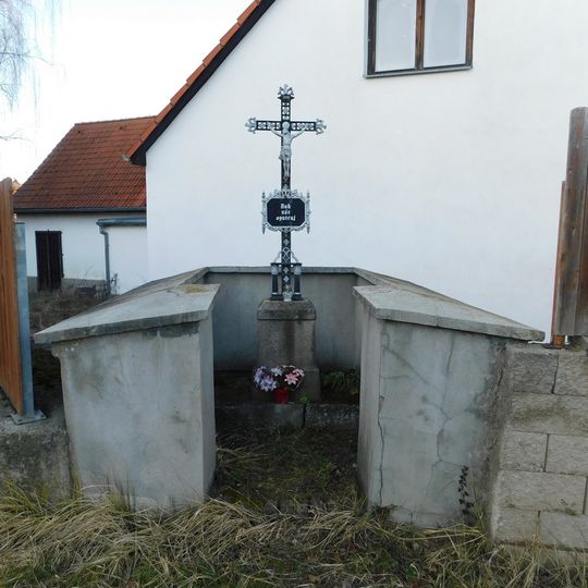 Kříž u domu č. 56 v Klínci