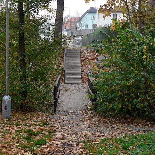 Lávka Baarova - Havlíčkova přes Nezabudický potok