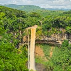 Viewpoint Chamarel Waterfall