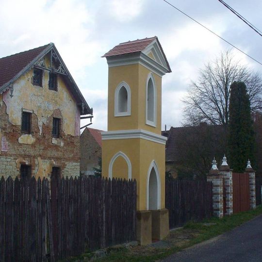 Zvonička v osadě Veselí