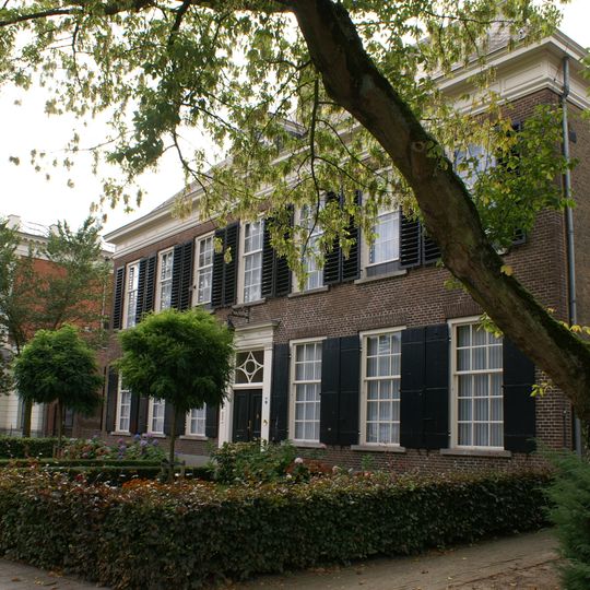 Bisschop Zwijsenstraat 3, Tilburg