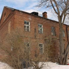 Двухэтажный дом хозяйственного комплекса (Вартемяги)