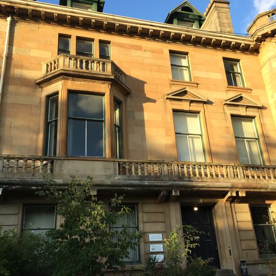 6 University Gardens