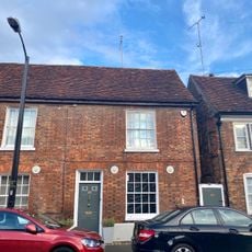 44 46, Whielden Street