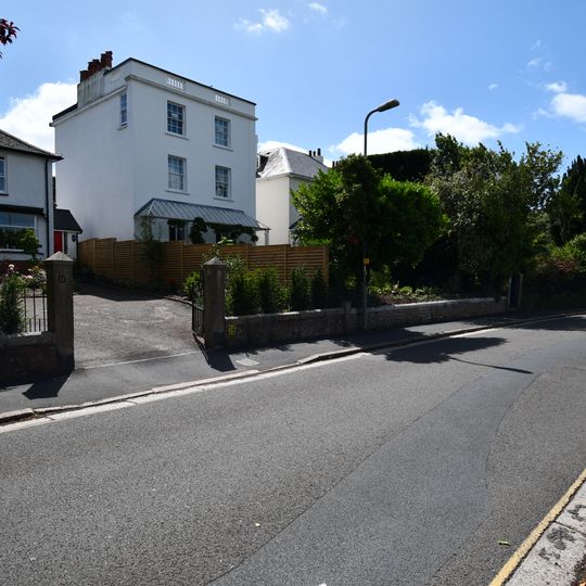 13, St Leonard's Road