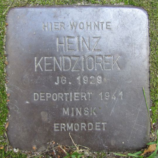 Stolperstein en memoria de Heinz Kendziorek