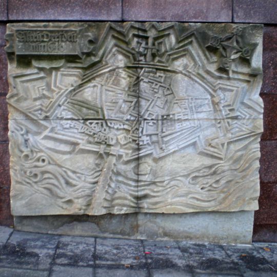 Relief zur Stadtgeschichte