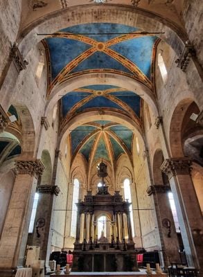 Interior 2