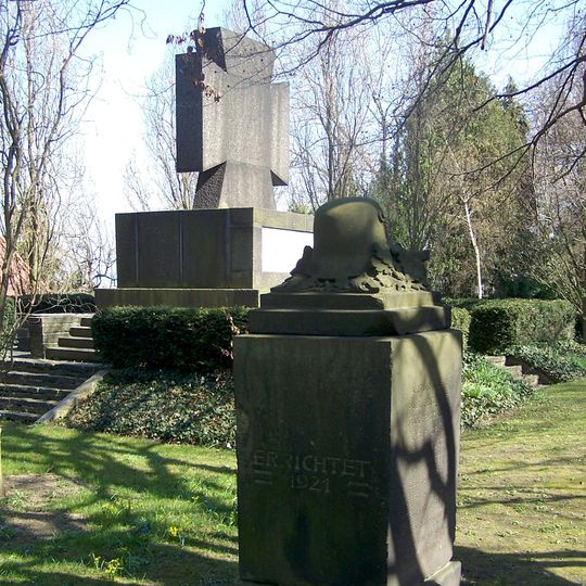 Kriegerdenkmale Innerer Briesnitzer Friedhof