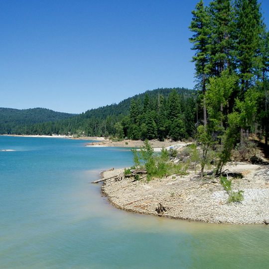 Scotts Flat Reservoir