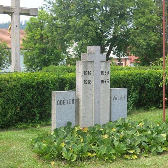 Pomník obětem válek u kostela svatého Bartoloměje ve Vyšším Brodě