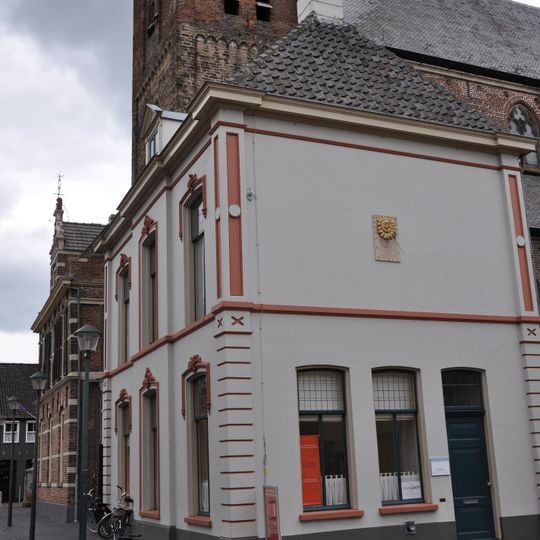 Kerkplein 1, Hattem
