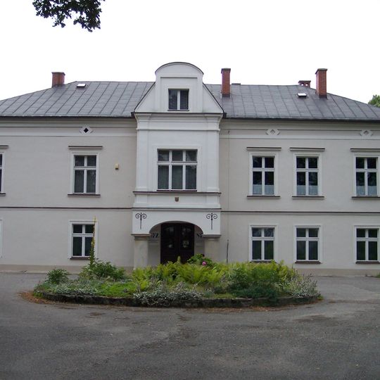 Manor house in Wielowieś