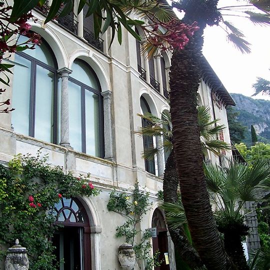 Villa Monastero